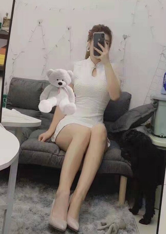 房山大胸萌萌