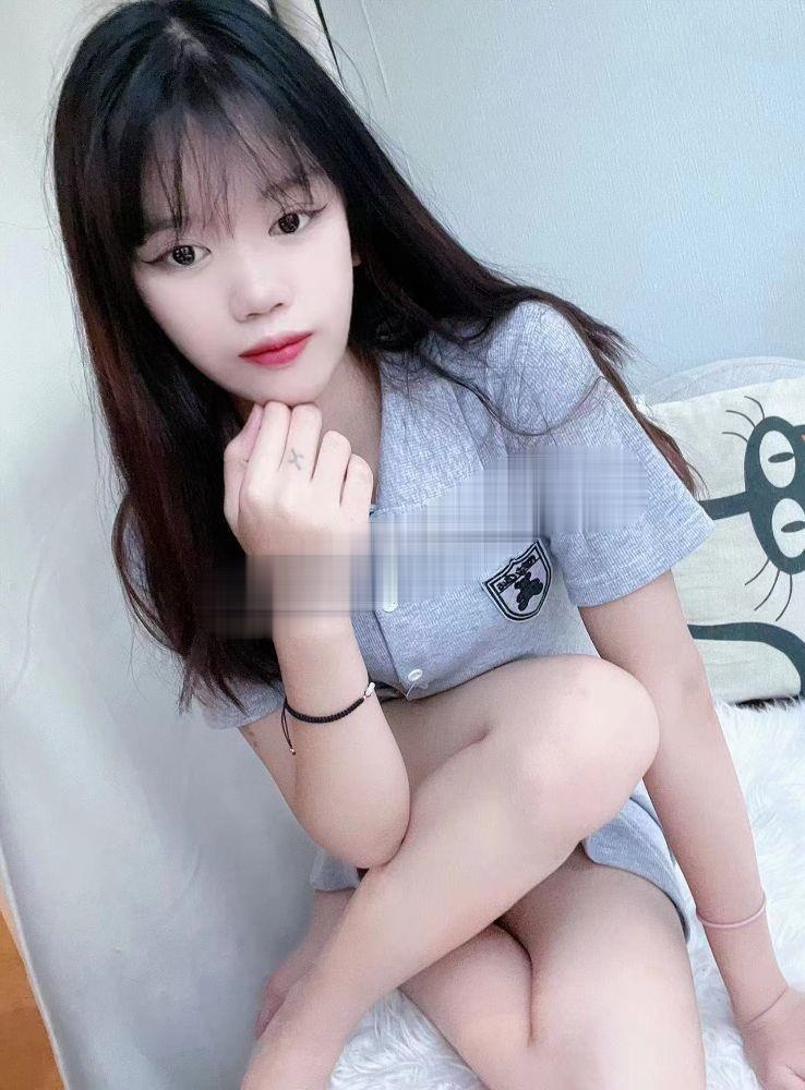 三点粉嫩的蓝琪儿格格