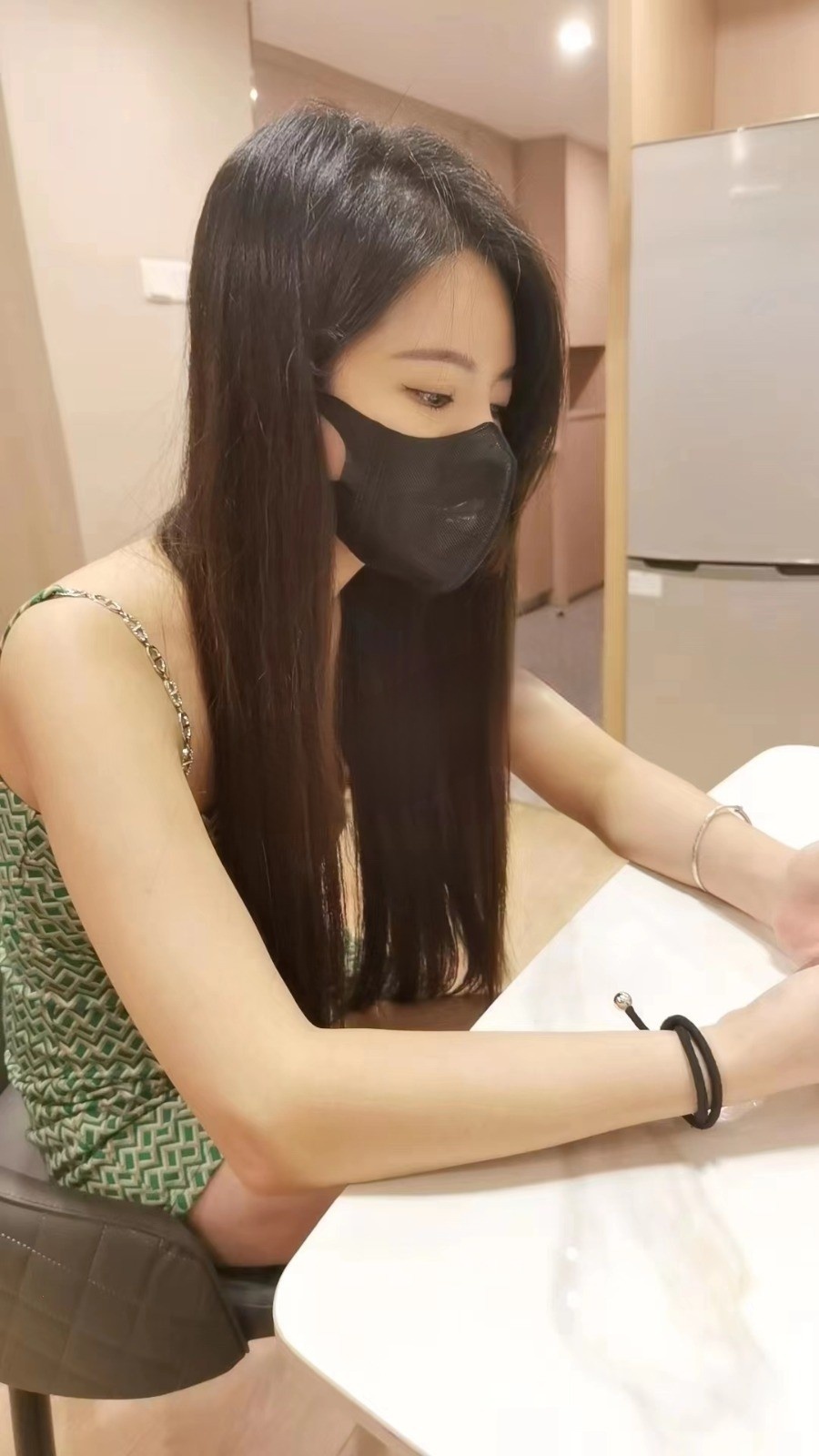 余杭高颜值女孩服务不错