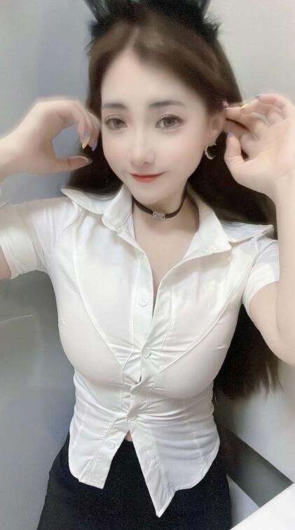 小妖精深喉特爽