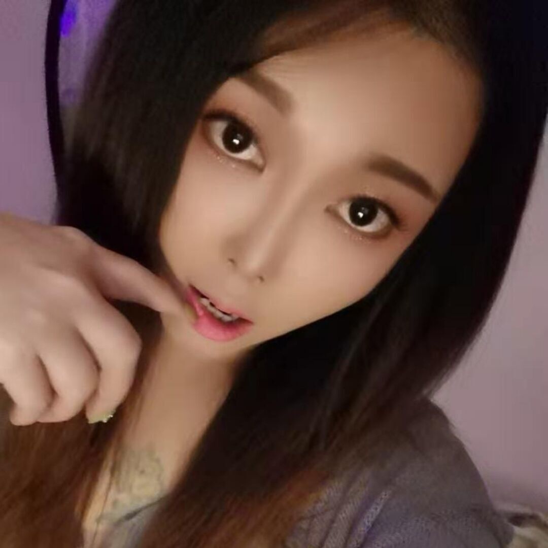 很可爱的妹子