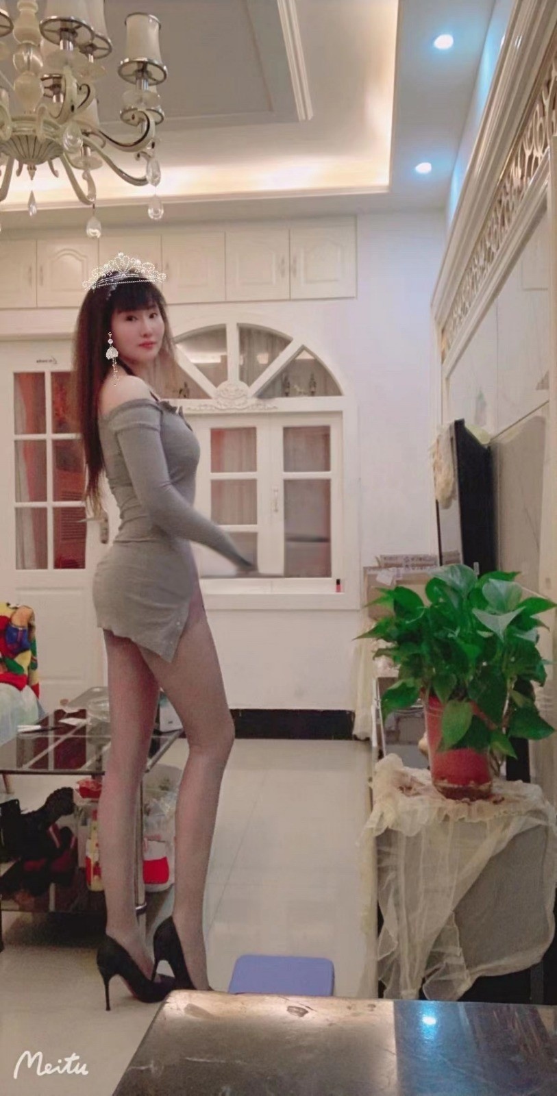 身材好，玩的开的妹子