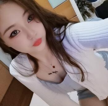 腰窝美臀颜值妹