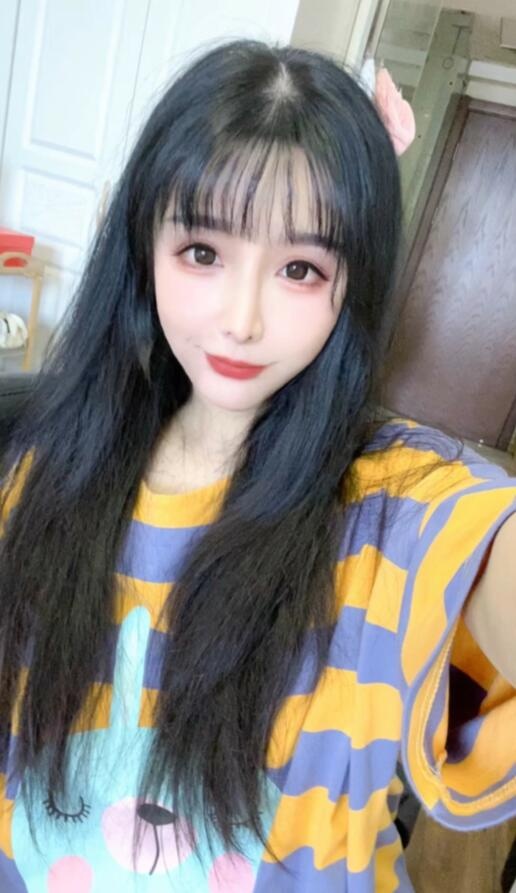乖巧型妹妹乐乐