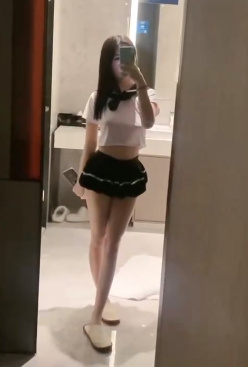 成都大长腿颜值超好，服务控妹妹 