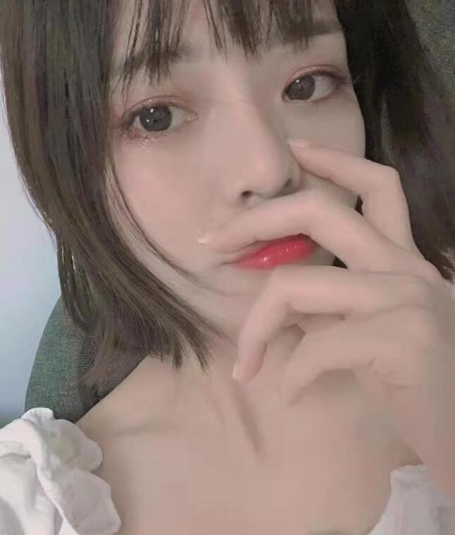 徐汇高挑美少女