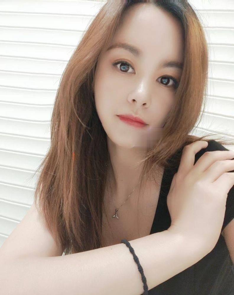 房山妙龄小少妇，颜值身材皆给力
