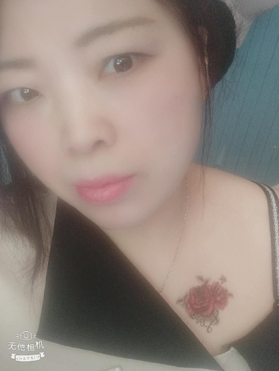 郑州兼职楼凤离异少妇，独居