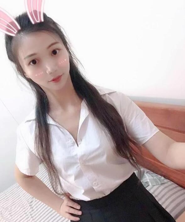海珠体验乖妹子