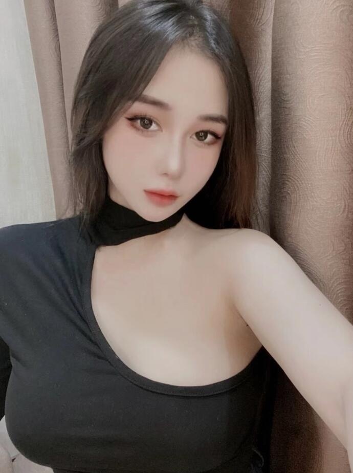 体验G奶女王