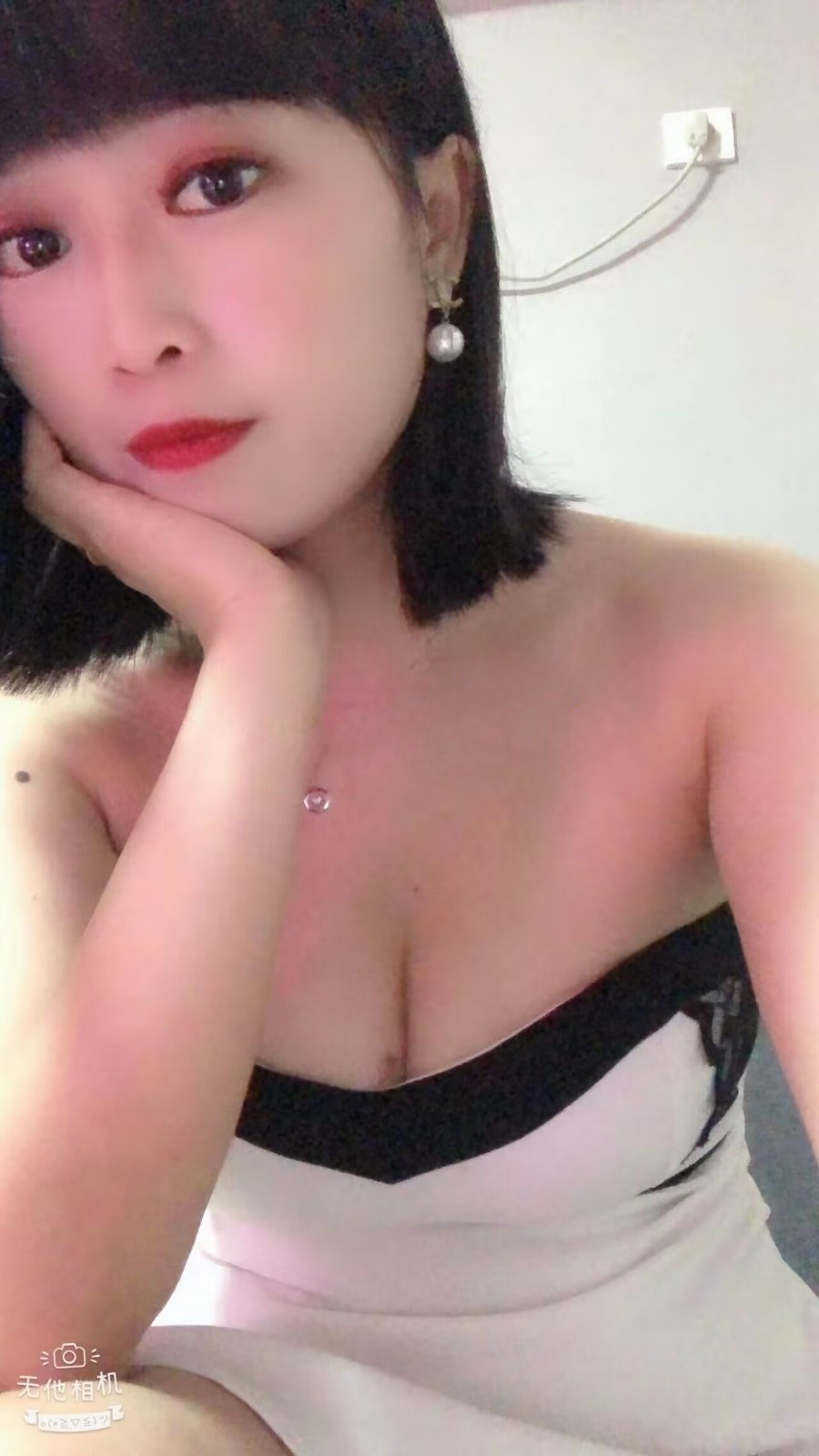 上城骚货糖糖可舌吻