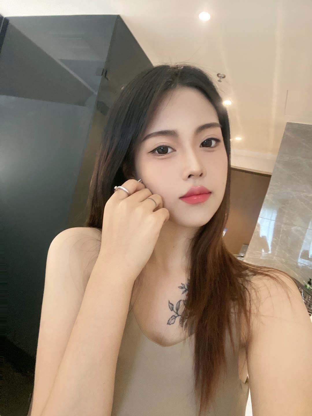服务控小姐姐