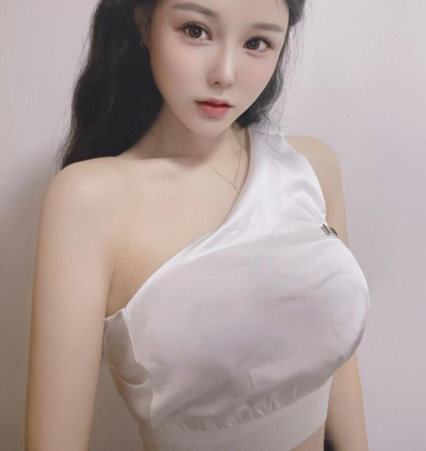 颜值身材火辣的妹子