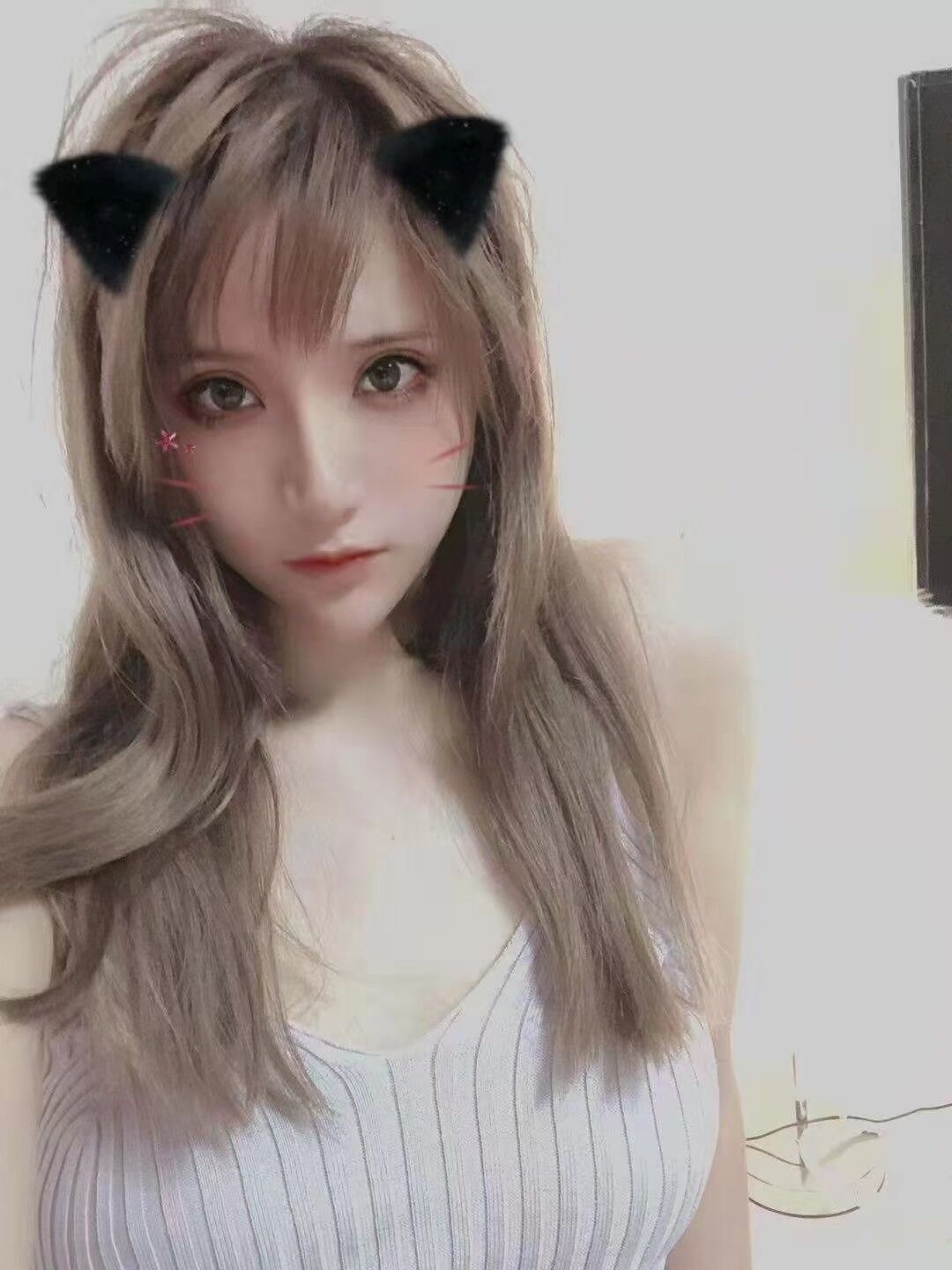闵行琪琪