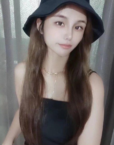 嘉禾年轻美貌小心心
