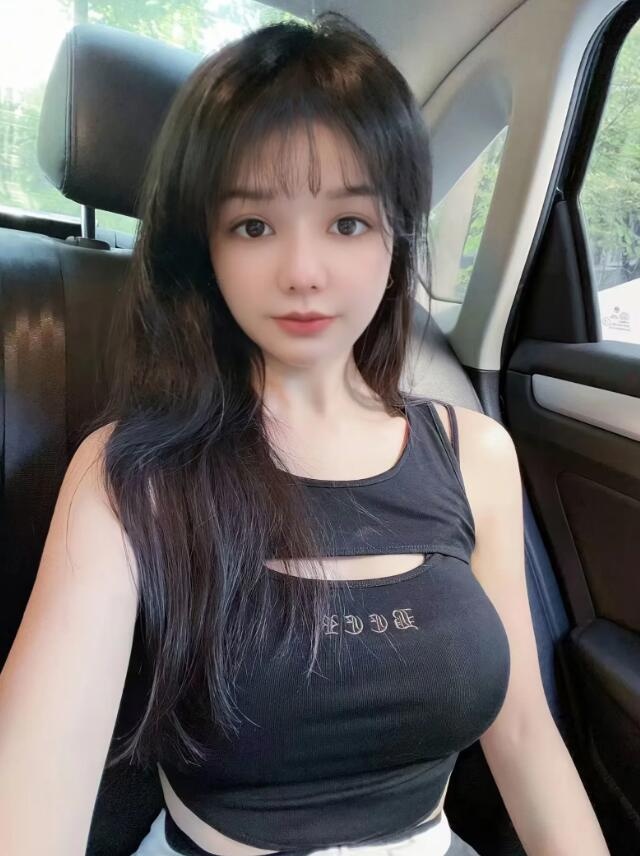 佛系性感瑜伽老师