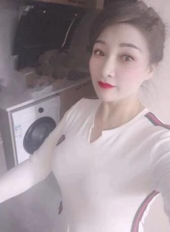 西湖区清秀小女人