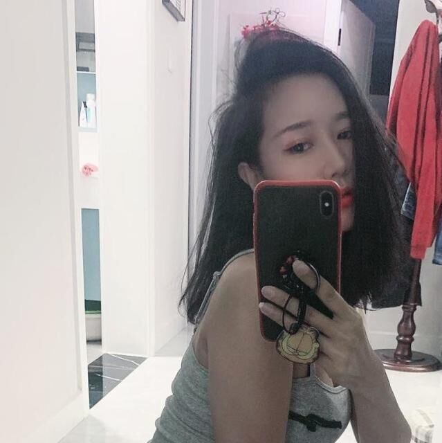 体验居家少妇，四张泻火