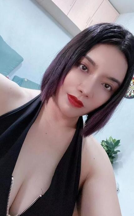 丰满少妇，巴适滴很