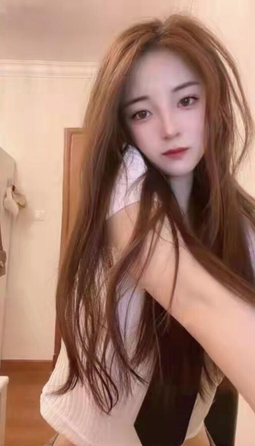 热情乖乖女