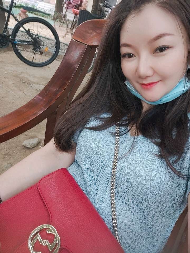 广州大胸美女安然