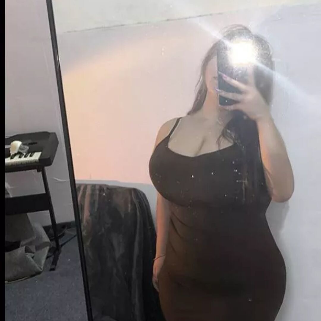 很哇塞小胖妞