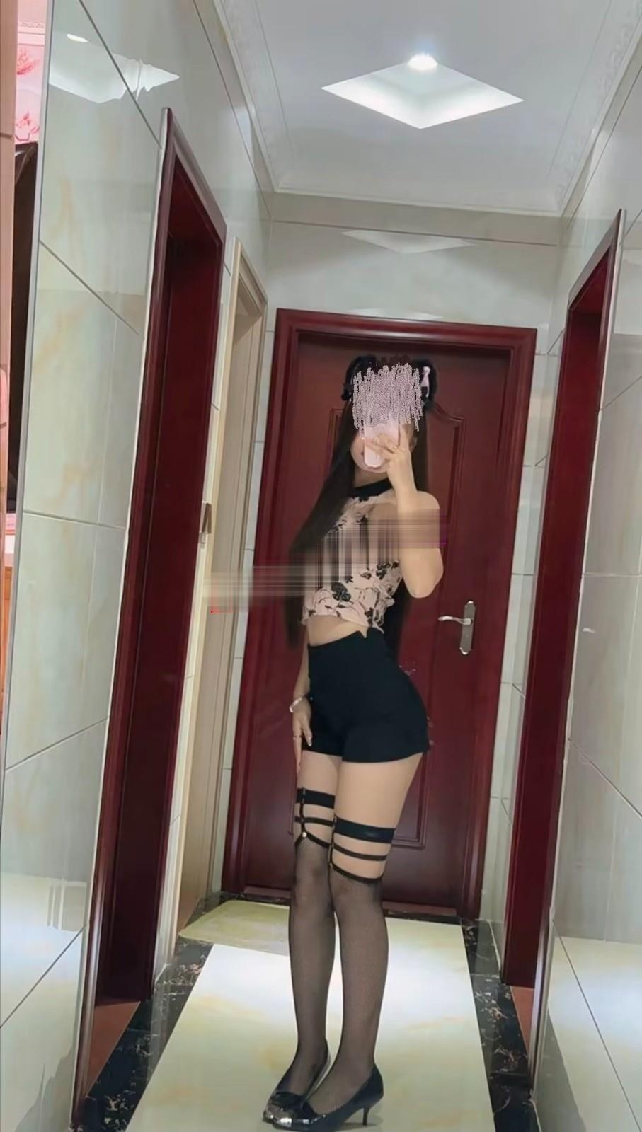 轻熟妇的诱惑