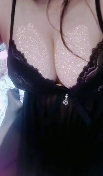 江宁大奶骚妹子