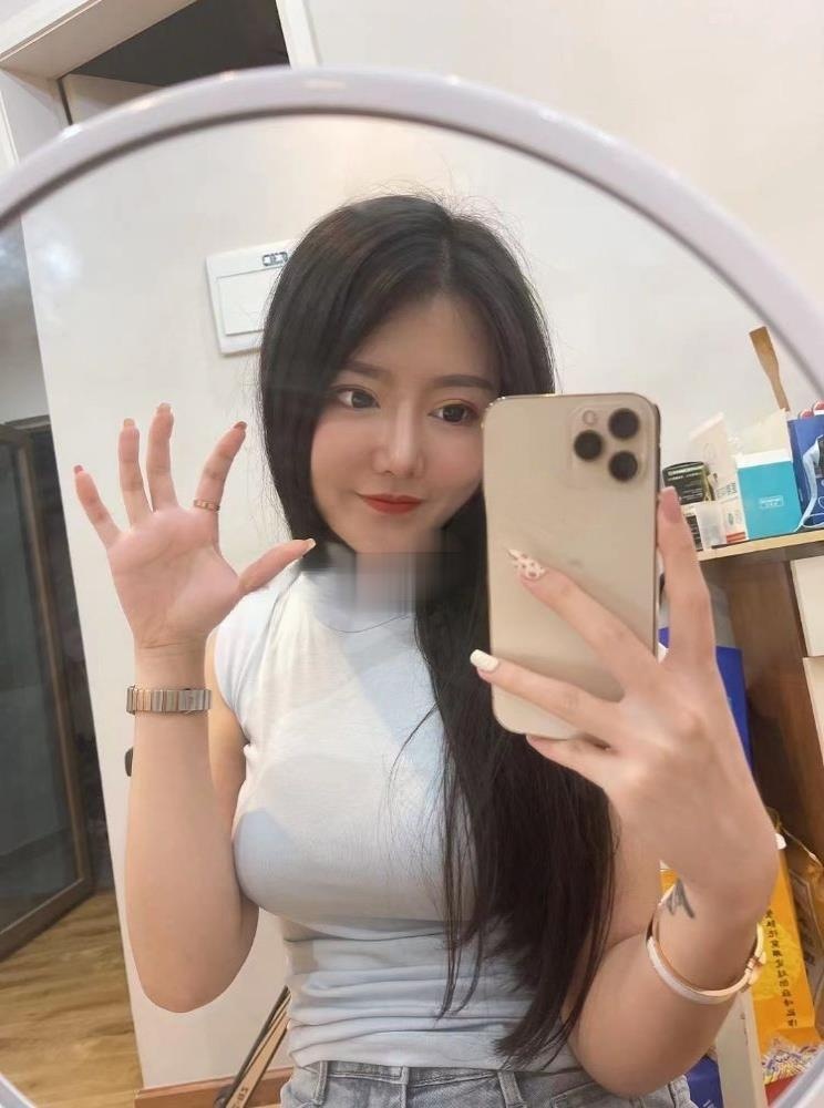 高颜值兼职桃萌萌