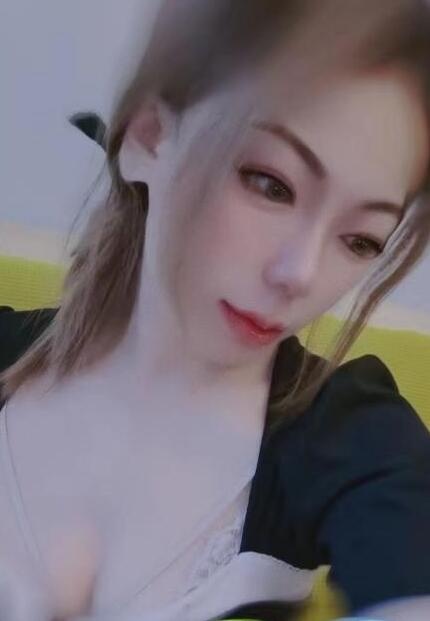 温柔清纯小艺