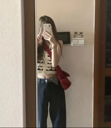 万达附近的小姐姐