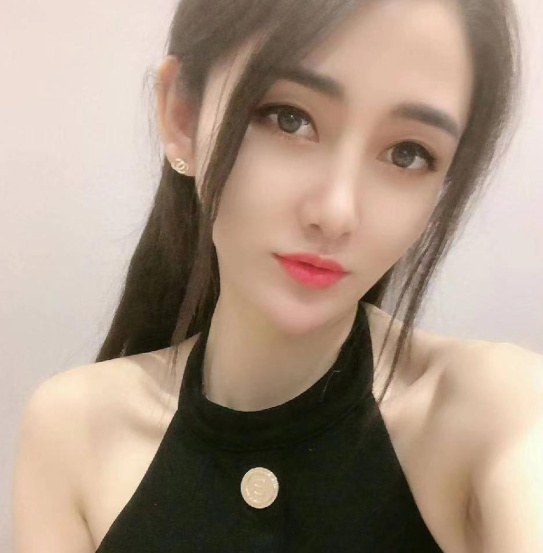 雅雯大美女