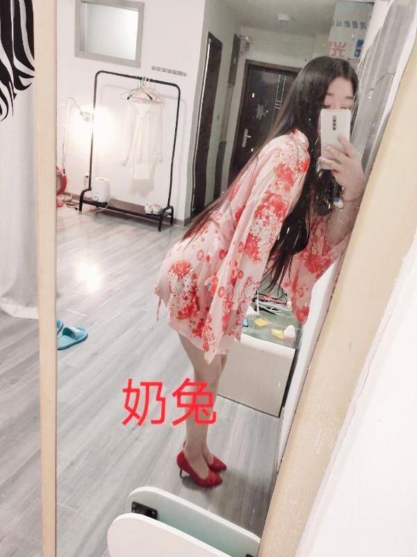 汉口波涛汹涌的兼职护士奶兔