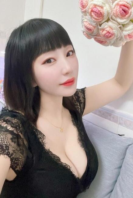 西丽渺云