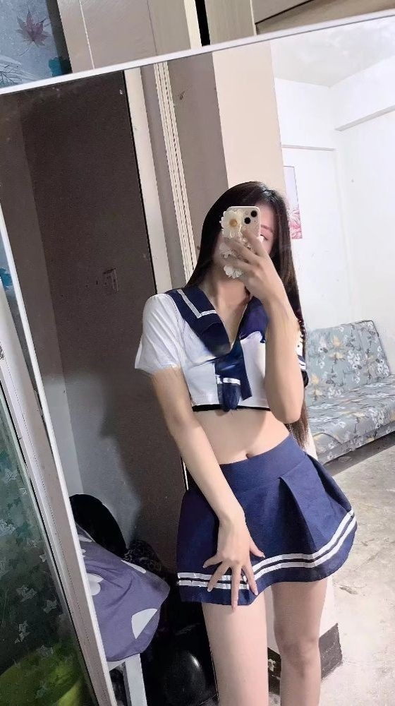 年轻小妹
