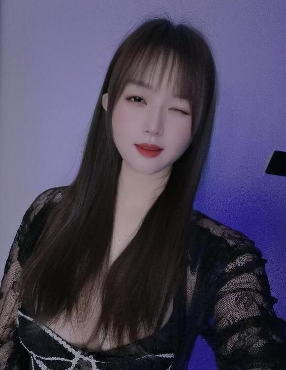 丰满小姐姐