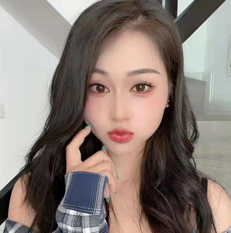 市中心性感大妞