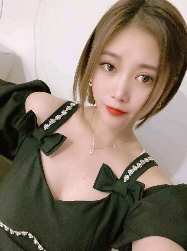 嘉禾望岗23岁大胸妹子