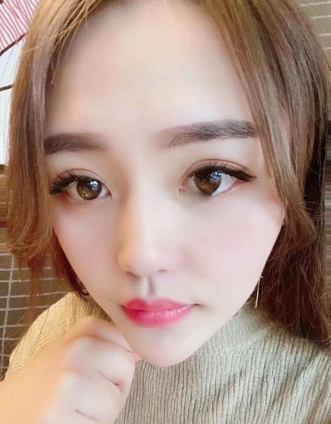  体验清纯骚货