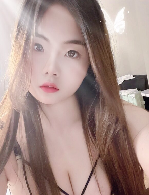 大胸小七服务型妹妹