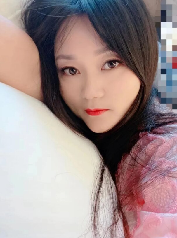 西湖大胸少妇 