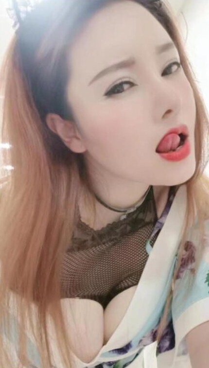 体验光谷风骚少妇