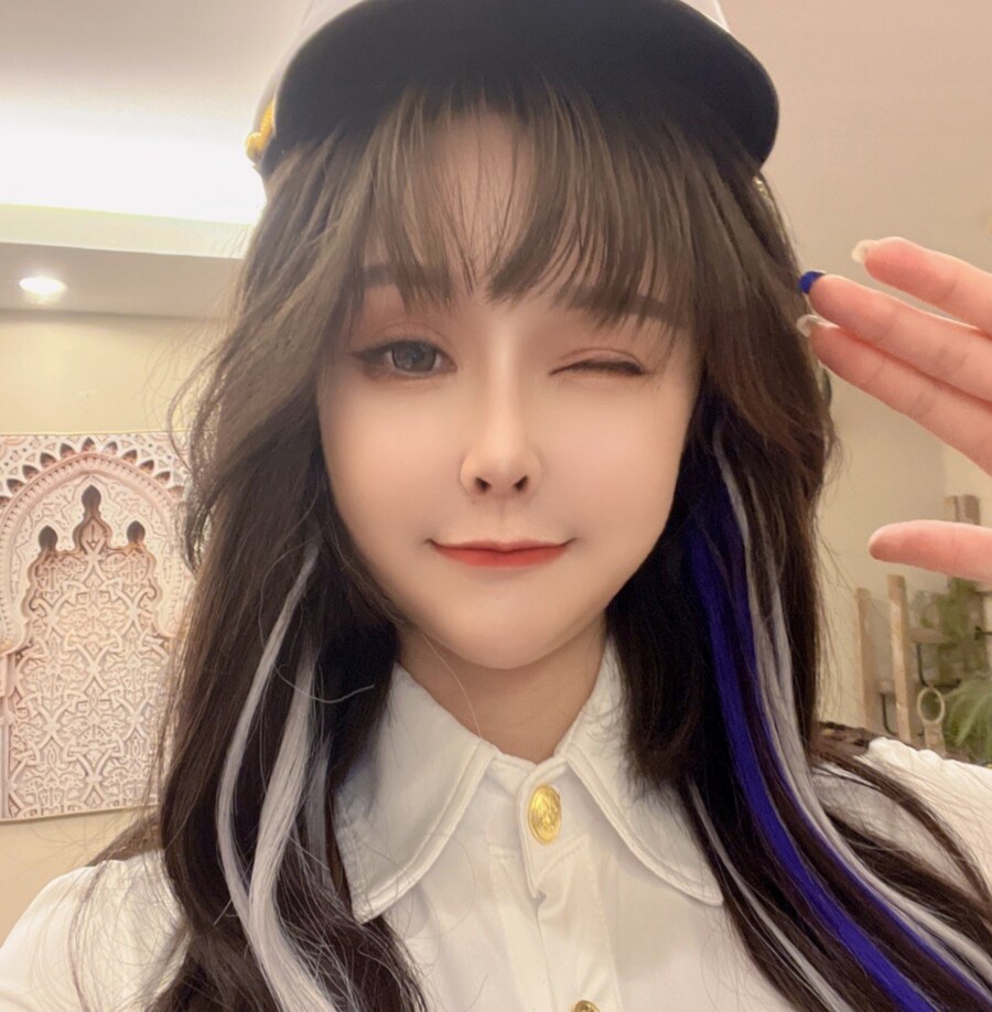 挺火的小微凉