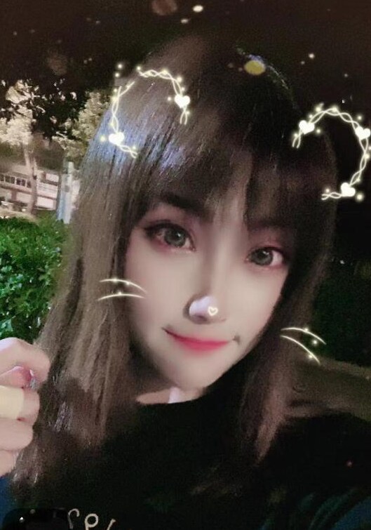 多汁小姐姐