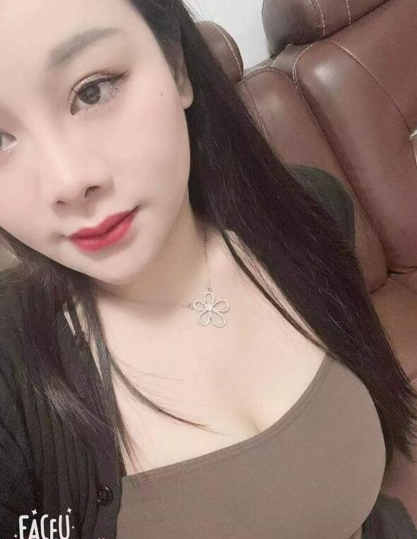 颜值大胸小宝贝