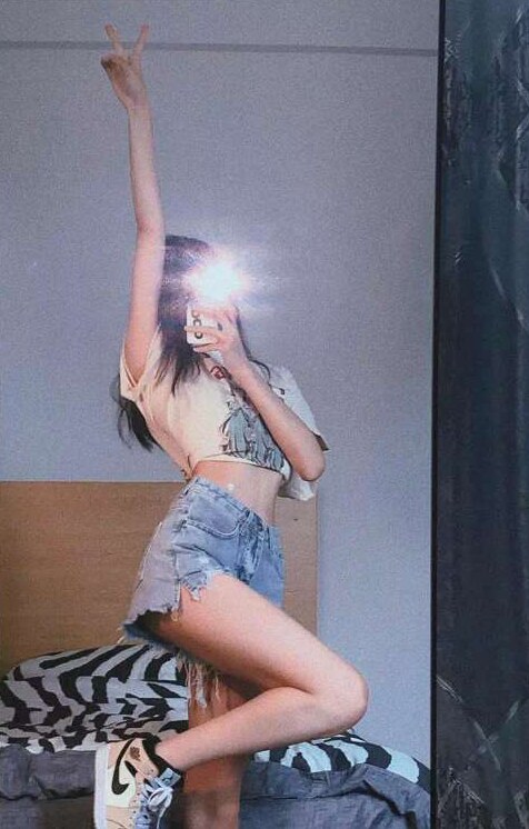 非常奈斯的小姐姐