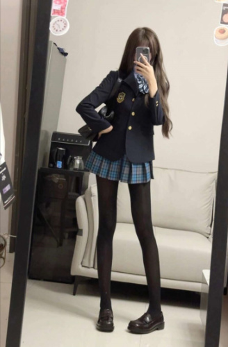 上门包夜制服小可爱