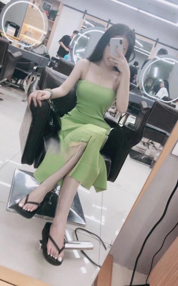 海口 奶子挺大的妹子