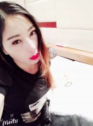 长腿后花园芯芯