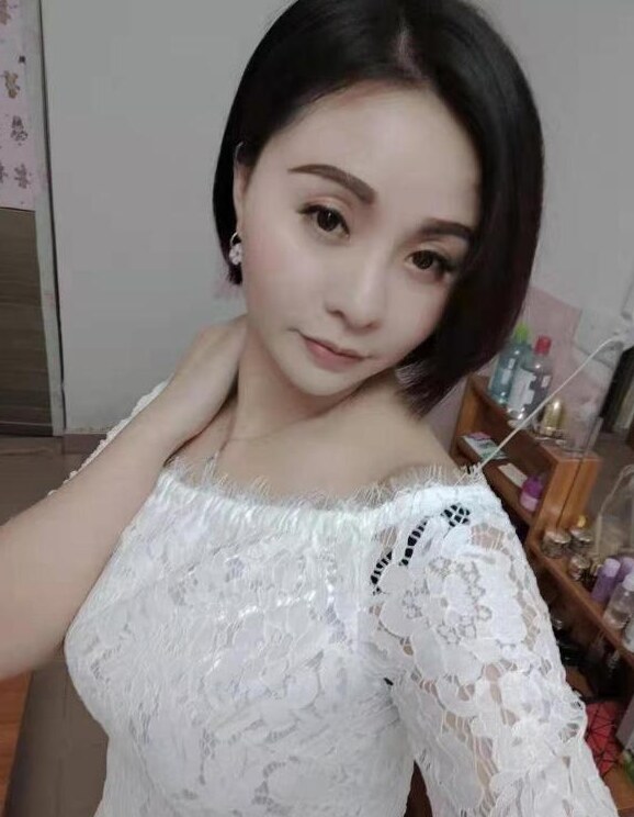 南山小美妇